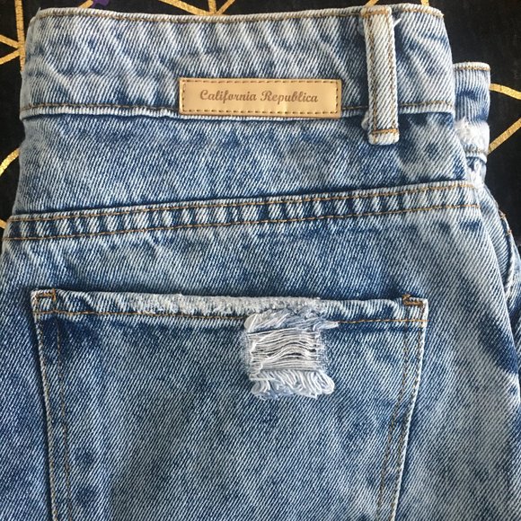 CALIFORNIA REPUBLICA JEANS - Picture 4 of 4